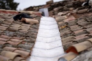 Fuite de toiture causes